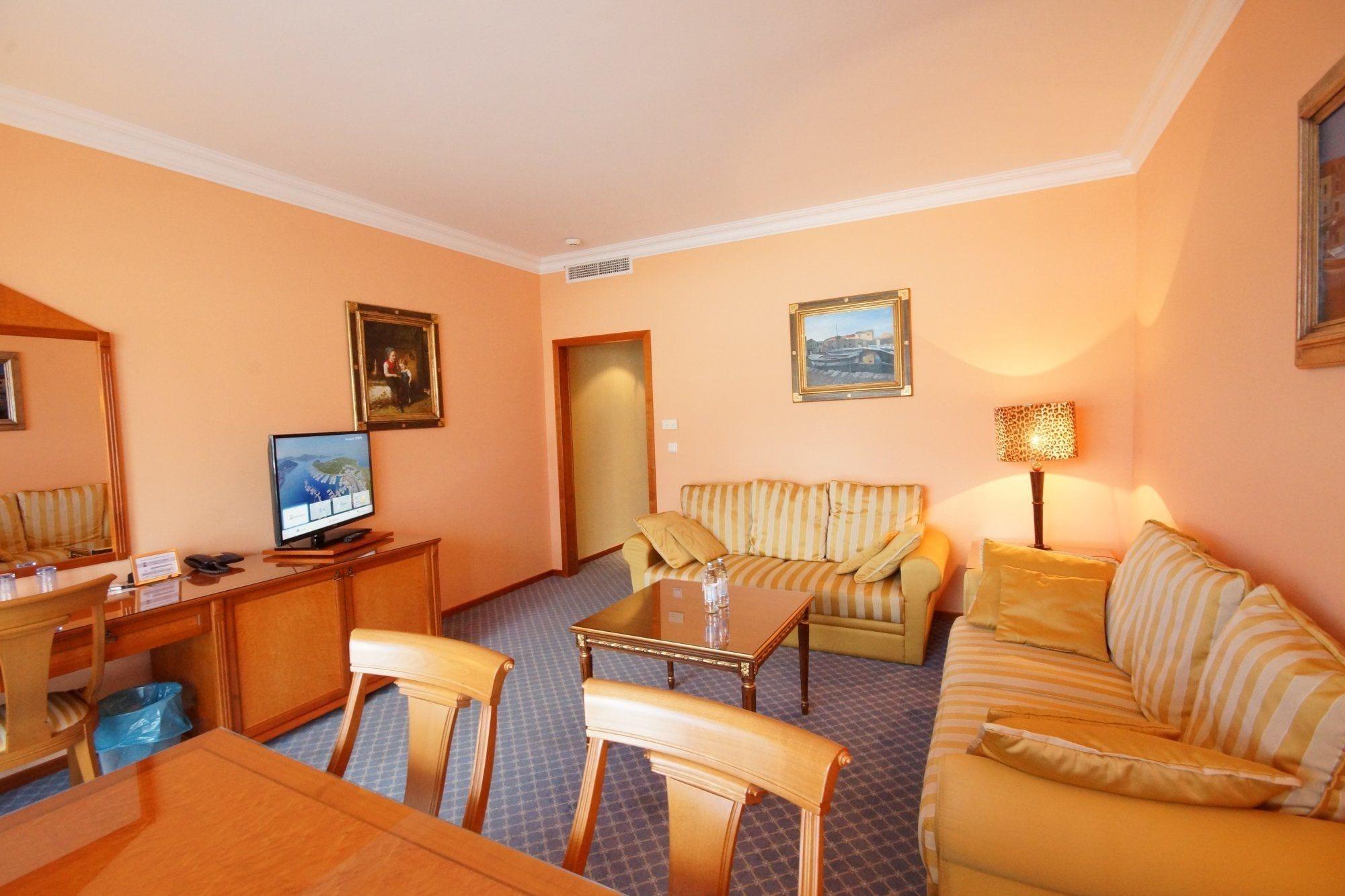Marina Frapa Resort Rogoznica Bagian luar foto